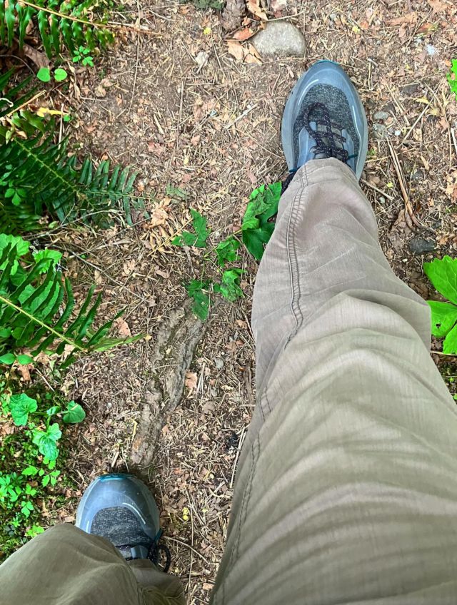 Once again we’ve laced up the #vessifootwear to explore the trails of beautiful British Columbia seeking awesome outdoor adventures and #geocache treasures!
Vessis are the only footwear I recommend for travel, adventure, and letting geocaching be your tour guide to explore the world!